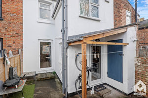 Photo 9- click for photo gallery